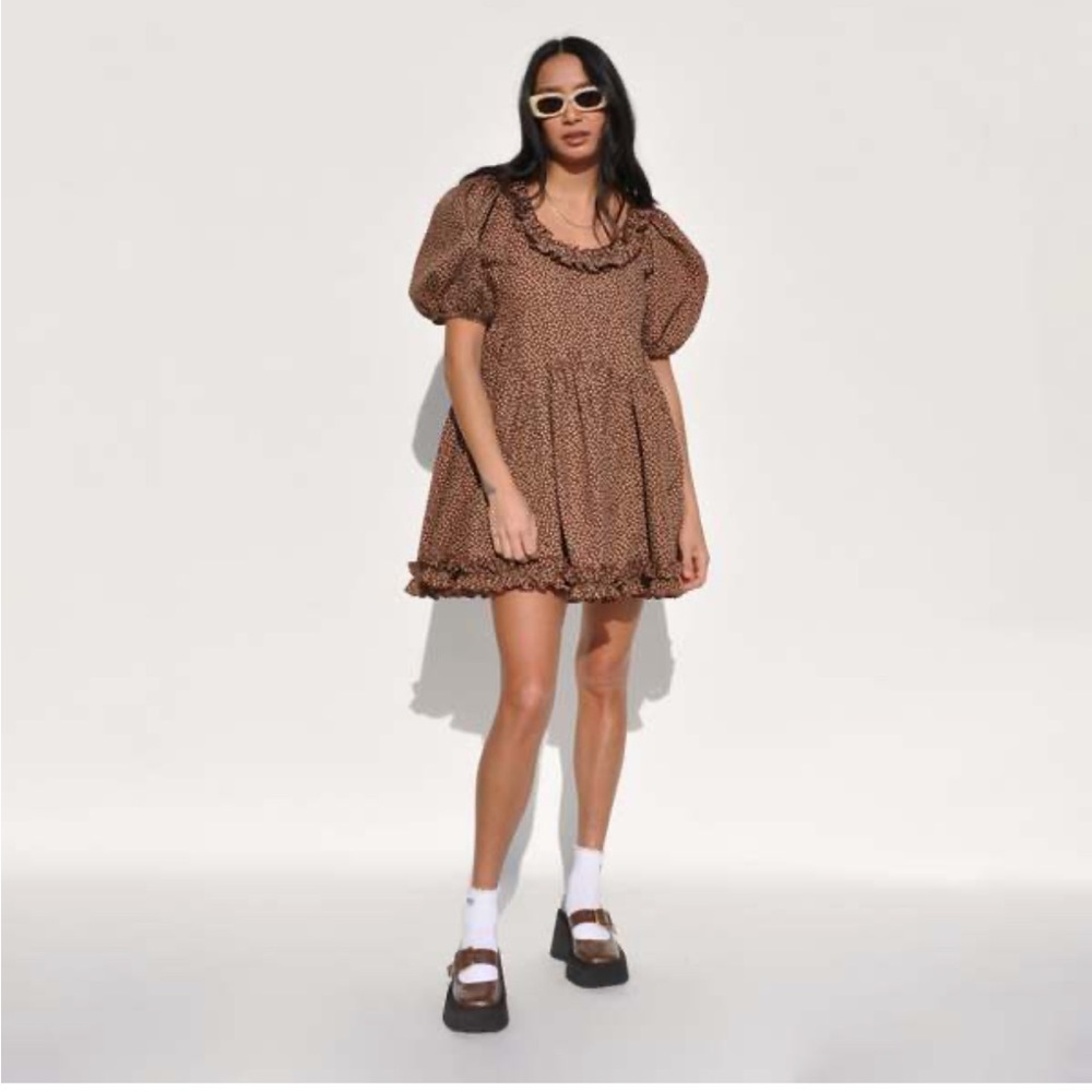 ISO sandy liang egret dress - Picture 2 of 4
